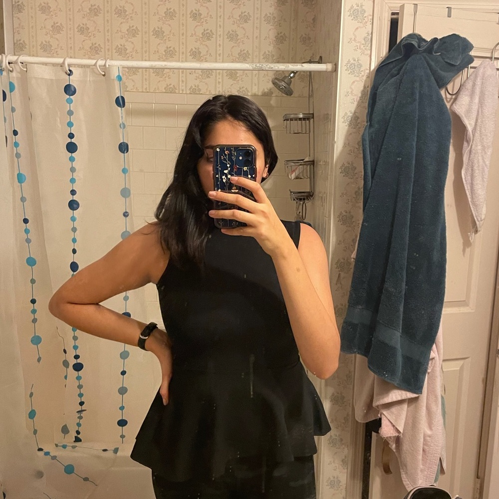 Small mock turtleneck hi lo peplum top